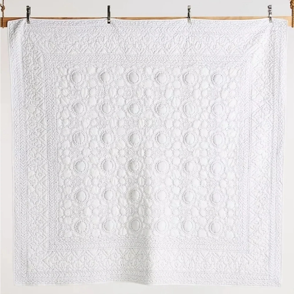 Anthropologie Hand-embroidered June Quilt Size King NWT
